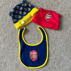 Arsenal hats and bib, 3-6 month